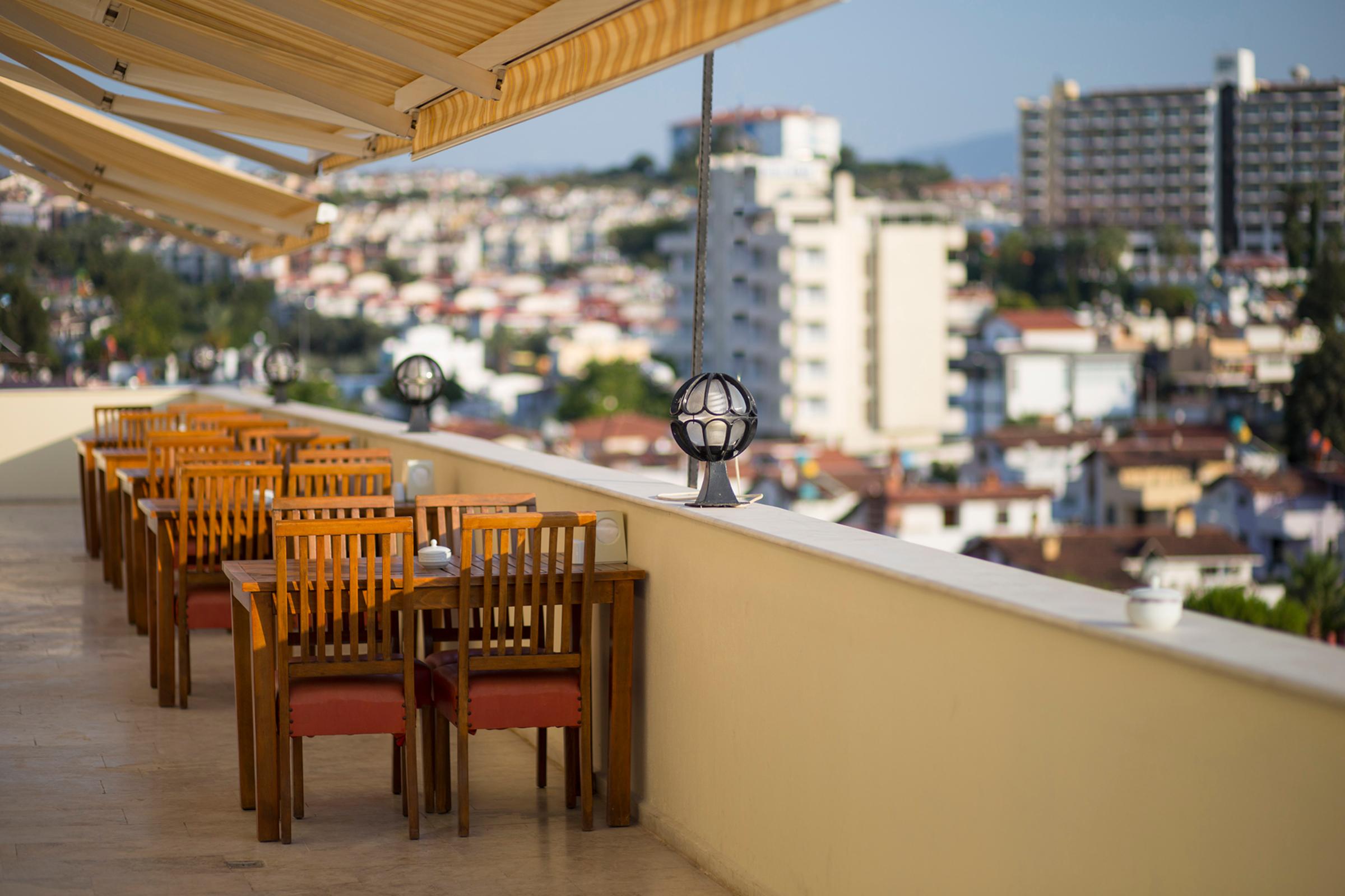 Tuntas Family Suites Кушадасы Экстерьер фото